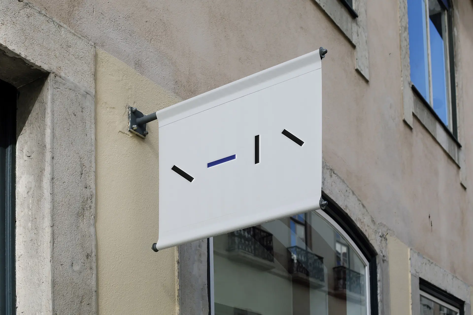 Single Image